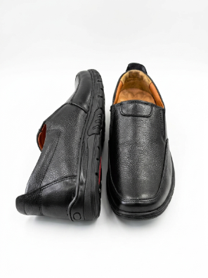 Men's Premium Pure Leather Black Slip-On Loafers with FREE Premium Socks Gift Box - Image 2
